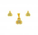 22kt Gold Pendant Earring Set - Click here to buy online - 604 only..