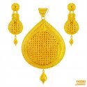 22karat Tear Drop Pendant Set - Click here to buy online - 5,112 only..