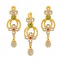 22K Gold Fancy Pendant Set - Click here to buy online - 1,265 only..