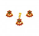 22k Gold Emerald Ruby Pendant Set - Click here to buy online - 1,150 only..