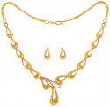 Click here to View - 22Karat Gold Light Necklace Set 