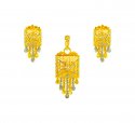 22K Gold Filigree Pendant Set - Click here to buy online - 915 only..