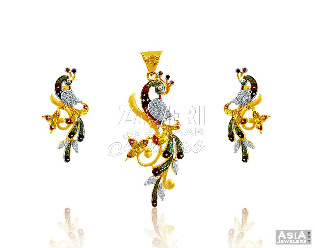 22k Peacock Gold Pendant Set