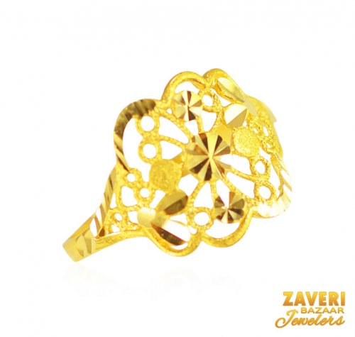 22K Gold Ladies Ring 