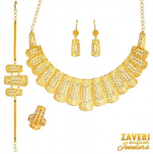 21 Karat Gold Necklace Earring Set 