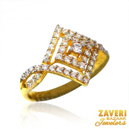 22Kt Gold CZ Fancy Ring 