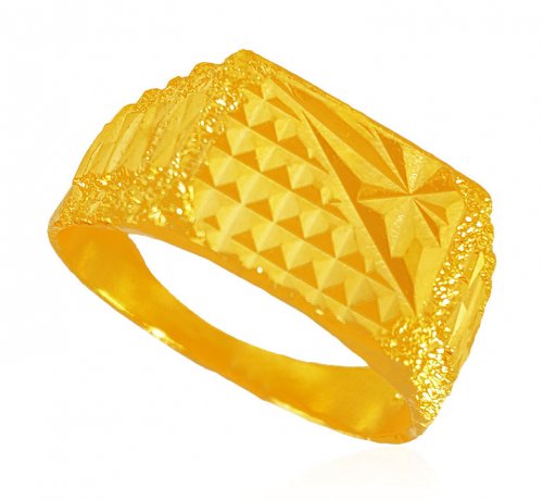 22KT Gold Mens Fancy Ring 