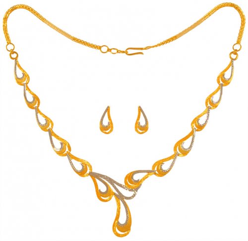 22Karat Gold Light Necklace Set 