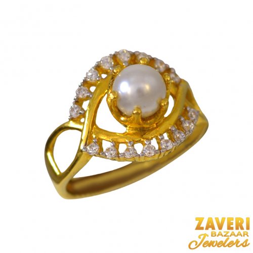 22Kt Gold CZ and Pearl Ring 