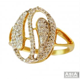 18k Fancy Oval Shaped Diamond Ring ( Diamond Rings (Ladies) )