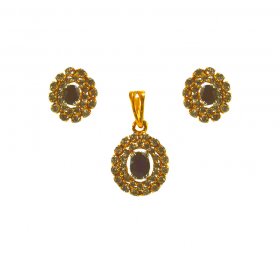 22K Gold Pendant set with Sapphire