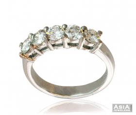 Designer 5 Stone Diamond Band 18K 