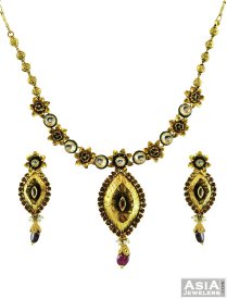 22Kt Antique Kundan Necklace Set ( 22K Antique Necklace Sets )